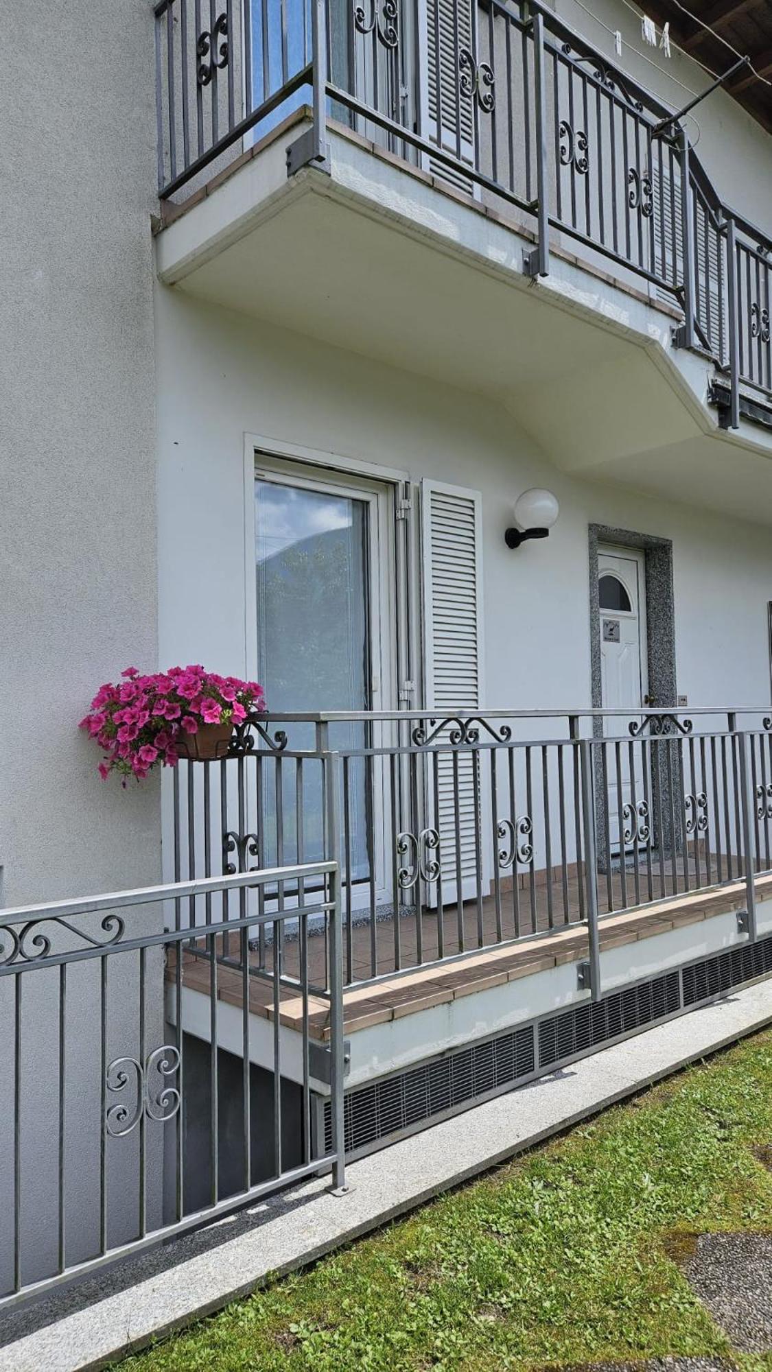 Welcome To Ossola Trontano Exterior photo